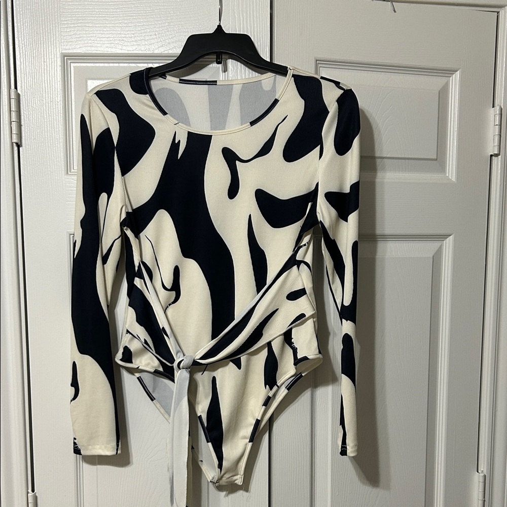 Stylish Black and Cream Women's bodysuit  Top